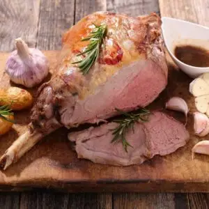 CUISSOT DE CHEVREUIL AVEC OS CONGELÉ