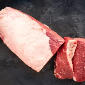 FAUX FILET DE BOEUF ENTIER 7KG+ SEMI PARÉ RACE SIMMENTAL