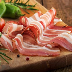POITRINE DE PORC FUMÉE TRANCHÉE 500GR